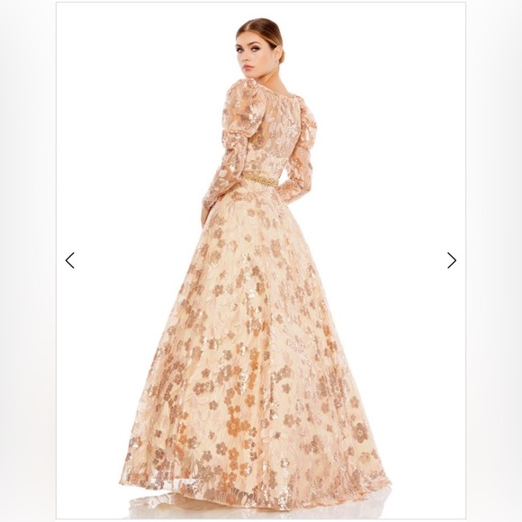 Long sleeve floral ball gown dress - Picture 2 of 3